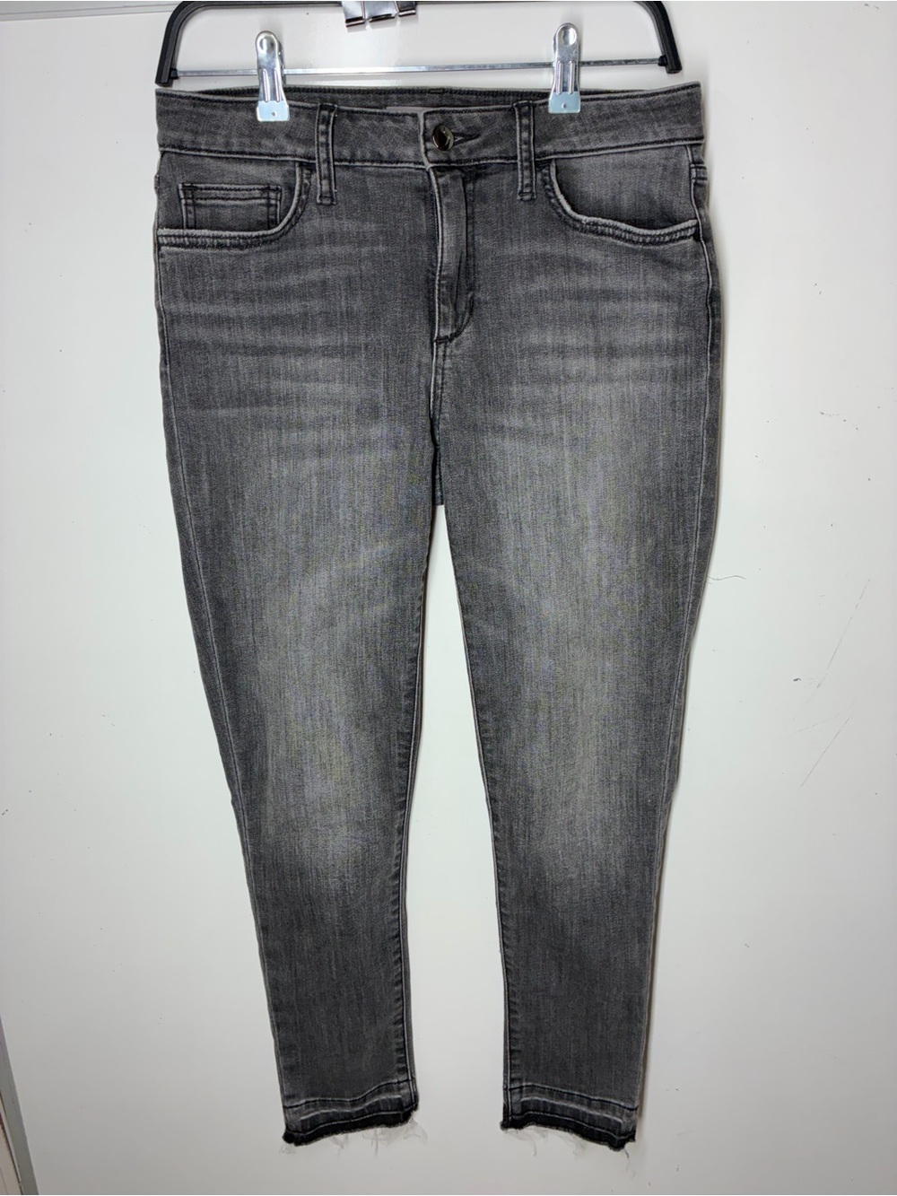Joe's Jeans Women’s Grey Washed Ankle Curvy Skinny Crop Jeans, size 28
